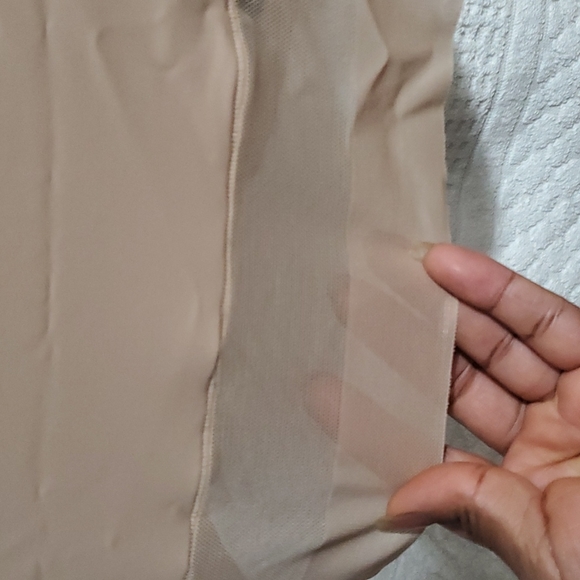 Woman sexy dress ( fit small,,not much starches) - Picture 3 of 10